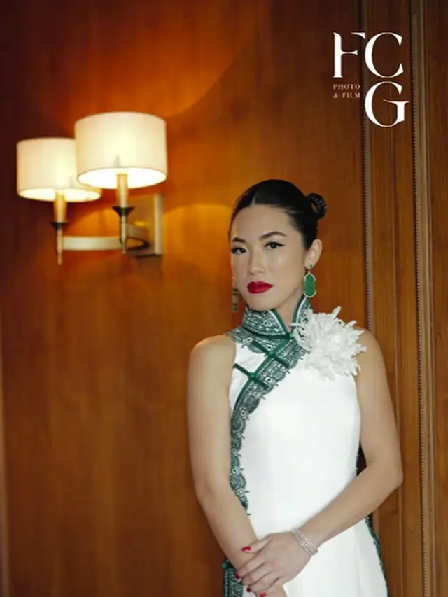 Pesona Anggun Winona Delany Tandra, Calon Mantu Hotman Paris Kenakan Cheongsam Saat Sangjit