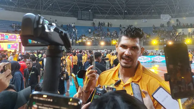 Pelatih Bhayangkara Presisi, Reidel Toiran