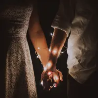 ilustrasi cinta/copyright Pexels/Anastasiya Lobanovskaya