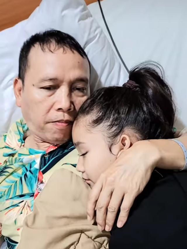 Ayu Ting Ting dan Ayah Ojak