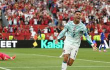 FOTO: Comeback Portugal Hentikan Langkah Kroasia