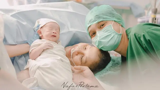 [Fimela] Bunga Jelitha dan Syamsir Alam