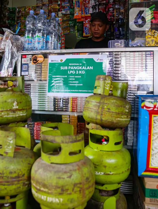 DPR memastikan tidak ada lagi antrean masyarakat yang hendak membeli gas elpiji subsidi 3 kilogram. (Liputan6.com/Angga Yuniar)