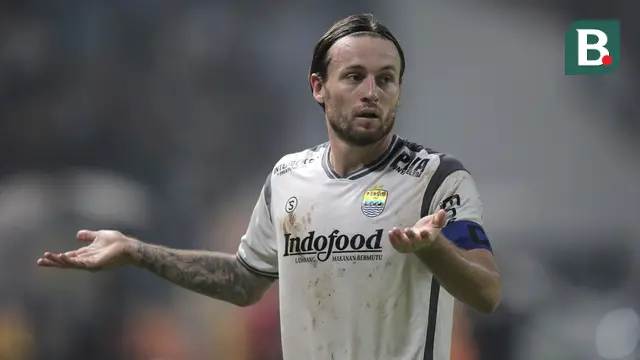 Pemain Persib Bandung Marc Klok
