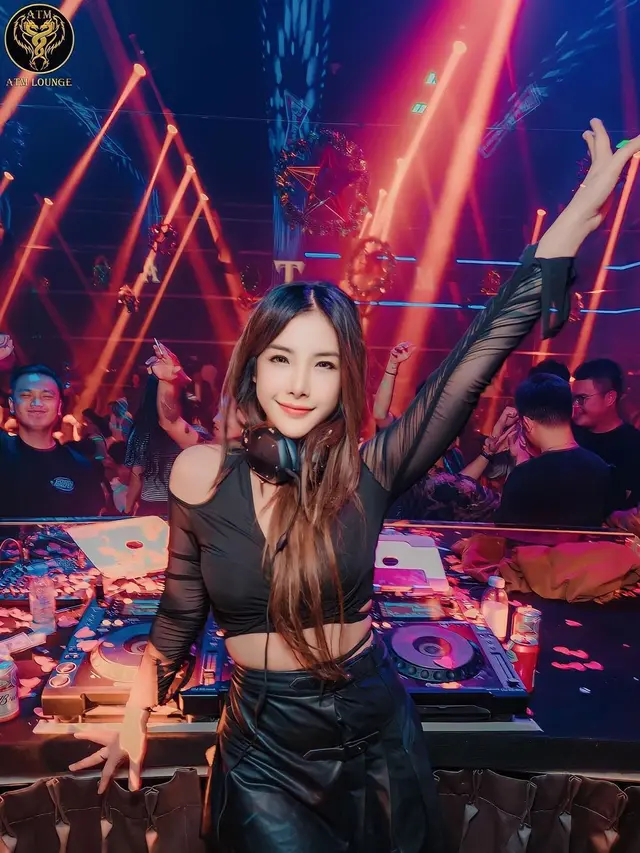 DJ Maretta. (Foto: Dok. Instagram @marettadee)