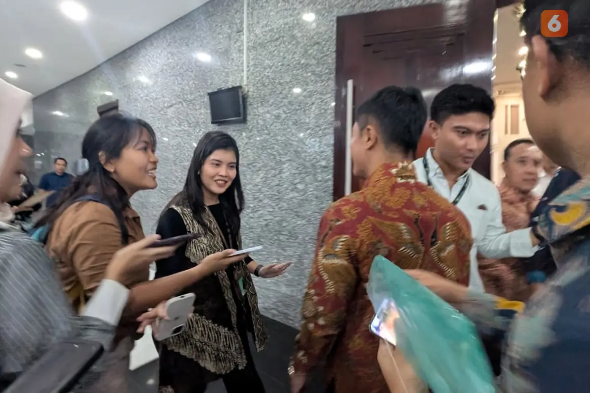Dihadang Soal Kasus Raya Bocah Cacingan Sukabumi, Wamenkes Dante Kita Omongin Nanti Ya