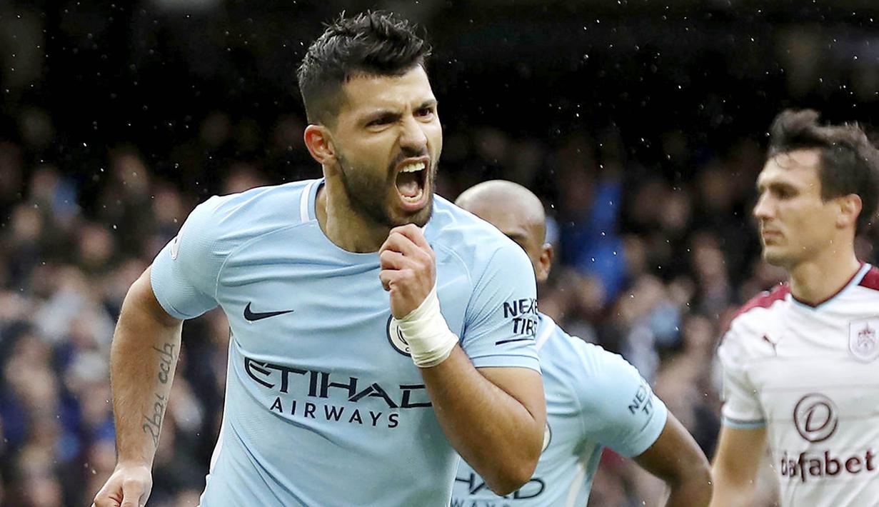 3. Sergio Aguero (Manchester City) - 21 Gol (4 Penalti). (AP/Martin Rickett)