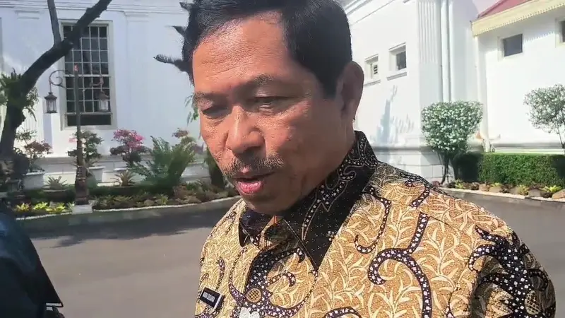 Pj Gubernur Jawa Tengah Nana Sudjana menyambangi Istana, Kamis (22/8/2024).