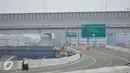 Pembangunan jalan tol Akses Tanjung Priok masih menyisakan pekerjaan konstruksi di Seksi Seksi East 2 (E2), dengan rute Cilincing-Jampea sepanjang 2,74 kilometer (km) yang belum rampung, Jumat (27/5). (Liputan6.com/Gempur M Surya)