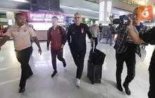 Tiba di Jakarta, Pelatih China Langsung Sesumbar Bisa Kalahkan Timnas Indonesia