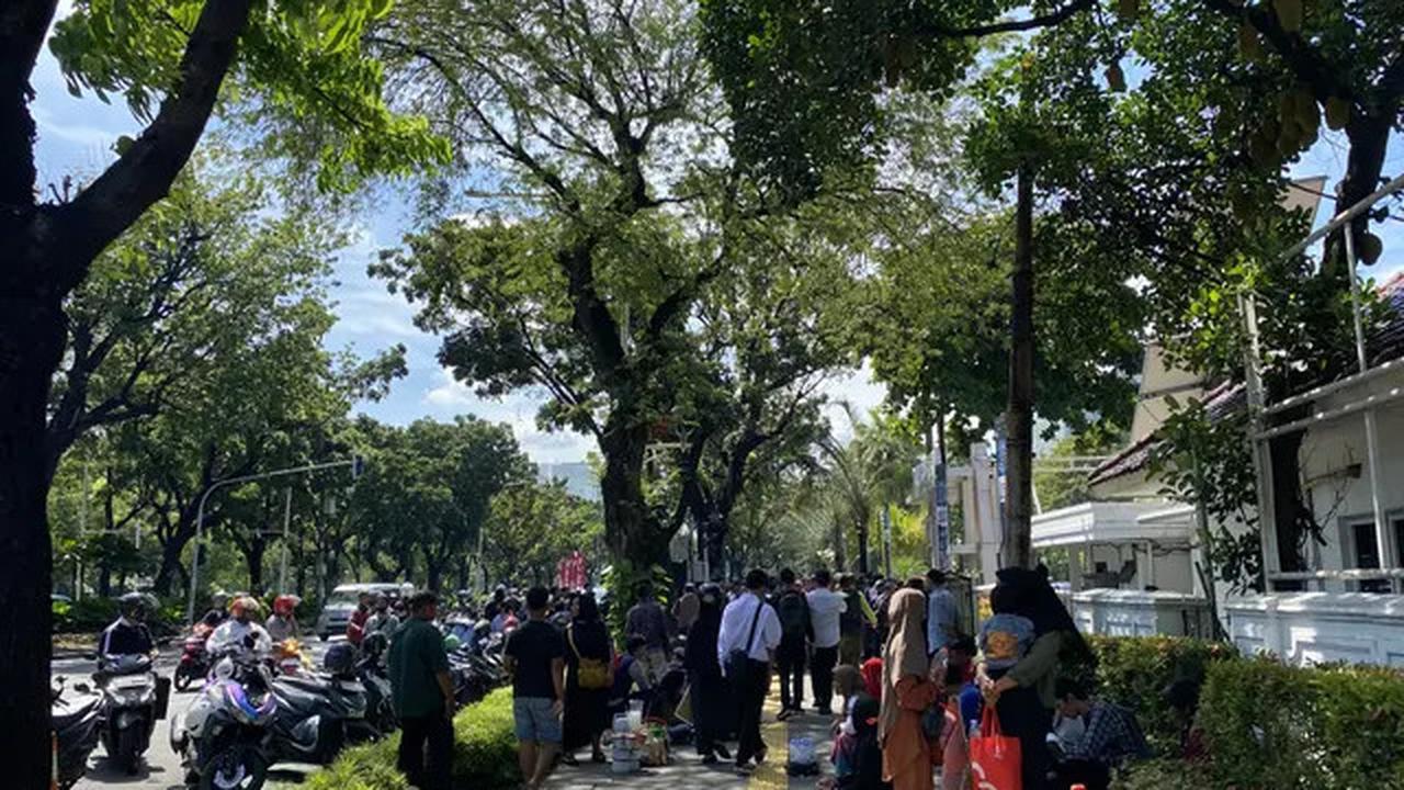 Jakarta Buka 1.652 Lowongan Kerja Pasukan Oranye PPSU, Gaji UMR Ditambah Tunjangan