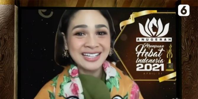 VIDEO: Andien dalam Anugerah Perempuan Hebat Indonesia 2021