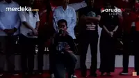 Ketua Umum PSI Kaesang Pangarep membatalkan puasa saat konferensi pers dengan Ketua Umum Gerindra Prabowo Subianto. (YouTube MerdekaDotCom)