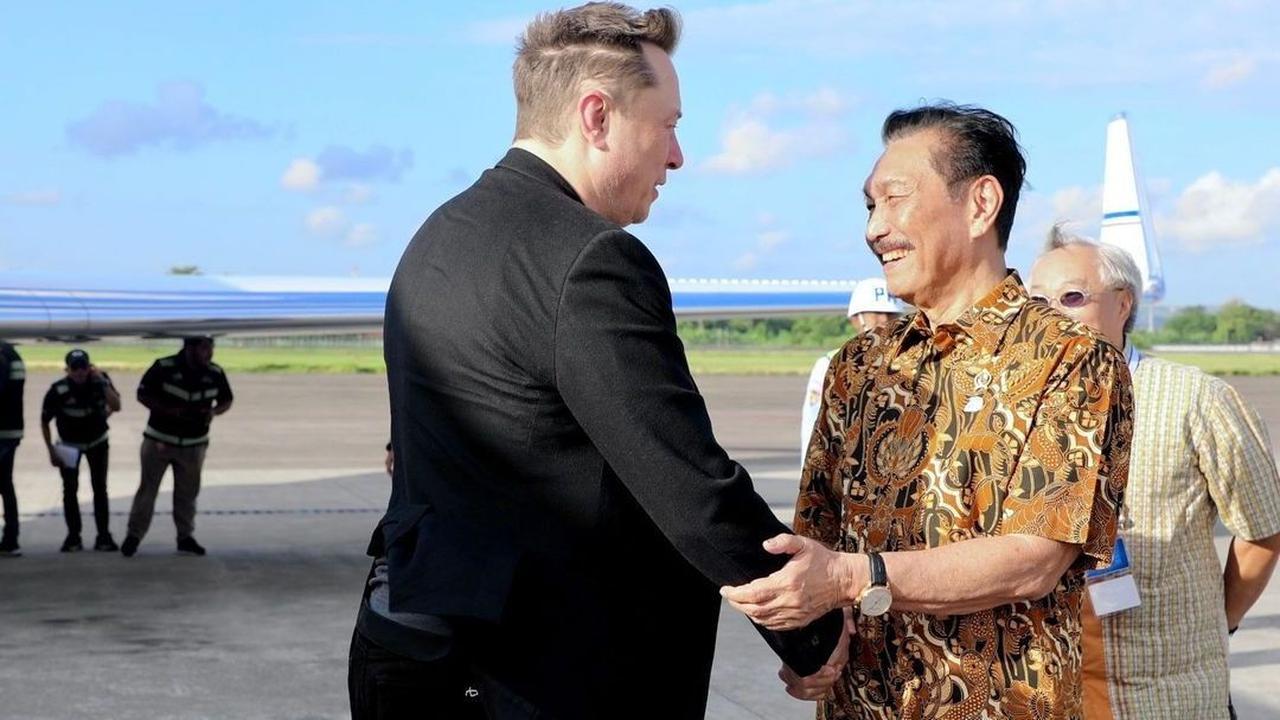 Luhut: Sekarang Tidak Perlu Lagi BTS, Wong Sudah Ada Starlink