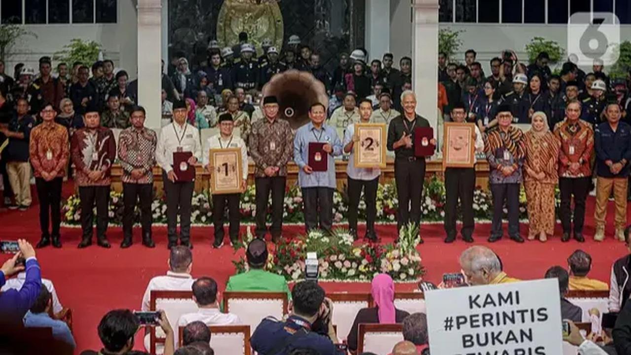 Bawaslu juga berkomitmen bersama TNI dan Polri untuk menjamin seluruh proses Pemilu berjalan dengan baik dan tetap menjaga netralitas sebagai bagian dari Sentra Penegakan Hukum Terpadu (Gakkumdu).<br>
