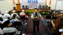 Mantan Kepala BIN AM Hendropriyono memberi pidato kebangsaan dalam acara Musyawarah Kaum Muda Indonesia di Gedung Joang 45, Menteng, Jakarta Pusat, Minggu (19/5/2019). Hendropriyono mengaku mengetahui identitas massa yang akan turun ke jalan pada 22 Mei 2019 mendatang. (Liputan6.com/Angga Yuniar)
