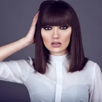 ilustrasi rekomendasi gaya rambut poni/Olga Brik/shutterstock