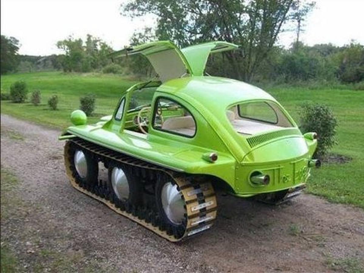 Mobil atau Traktor?
