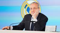 Presiden Real Madrid, Florentino Perez dalam konferensi pers di Madrid, 13 Mei 2026. (AP Photo/Bernat Armangue)