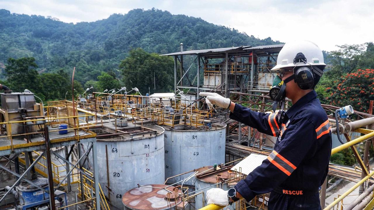 FOTO:  Melihat Aktivitas di Tambang Emas Pongkor dengan Target  1 Ton Emas