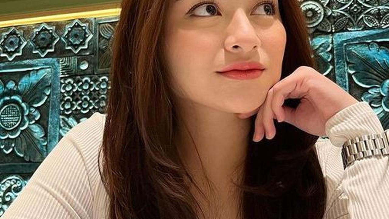 Nathalie Holscher Bawa Mobil Mewah Cek Lahan di Bali, Bakal Bangun Villa Mewah