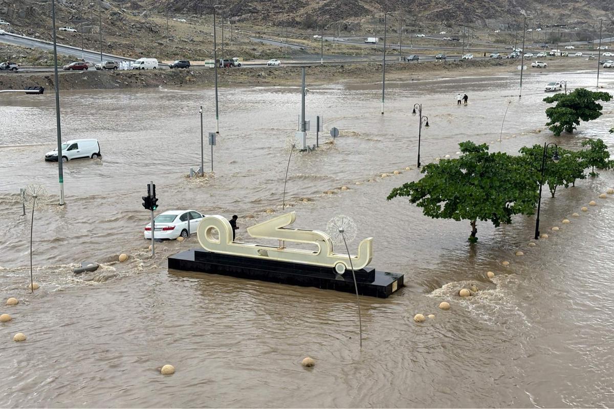 Banjir terjang Mekkah, Arab Saudi