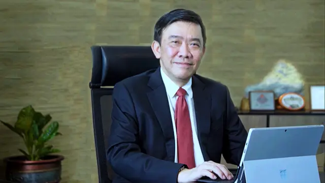 Presiden Direktur PT FIF, Margono Tanuwijaya, menyampaikan peningkatan kinerja tahun 2023. (ist)