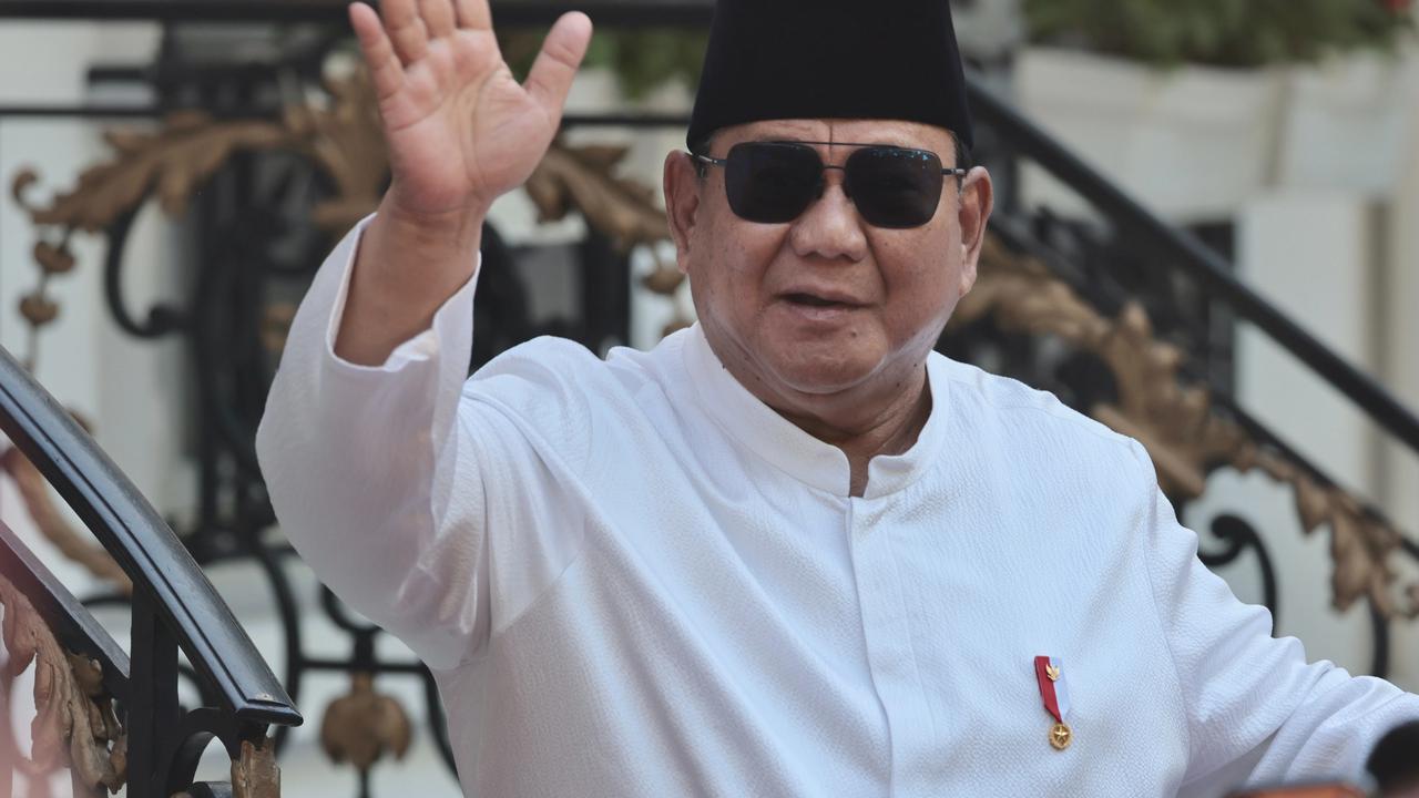 prabowo salat idul adha di paris