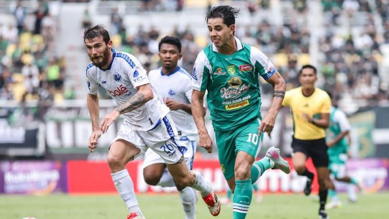 Persebaya Imbang Arema FC 1-1 di GBT, Gol Bunuh Diri dan Kartu Merah Warnai Derby Jatim