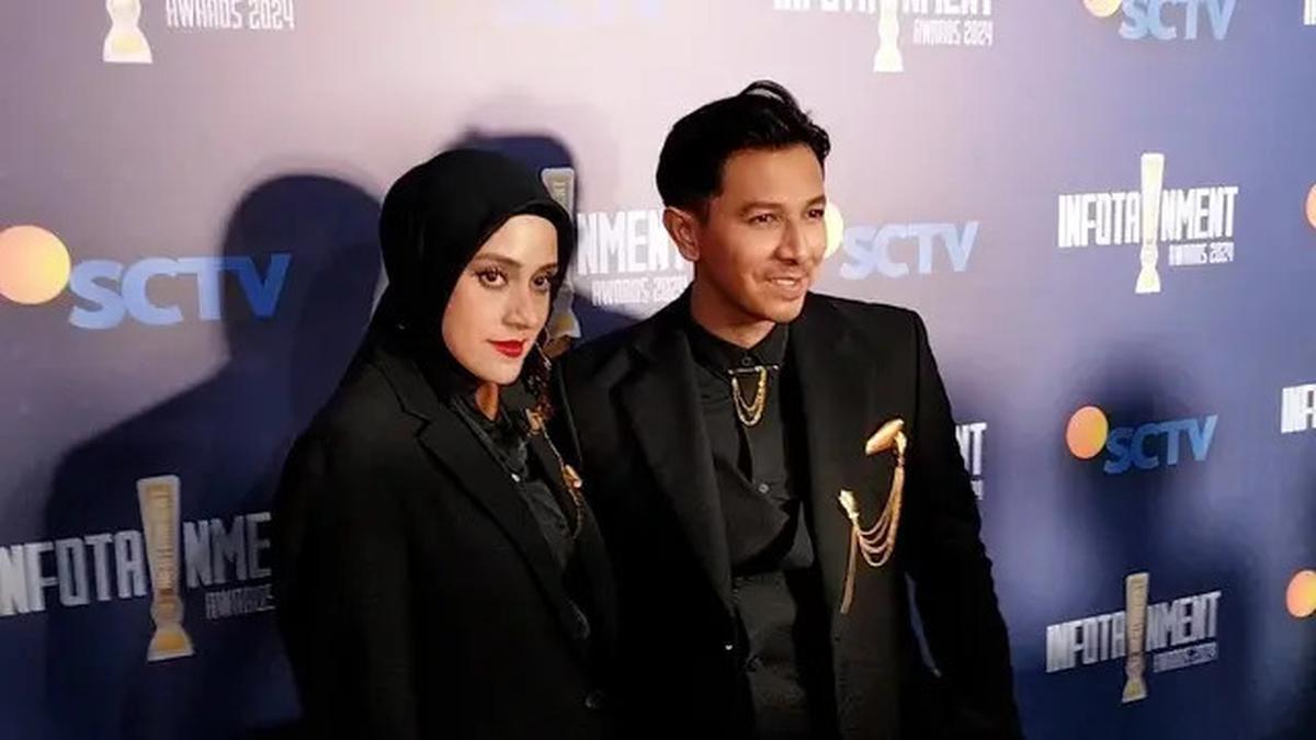 Mendidik dengan Cinta, Fairuz A Rafiq dan Sonny Septian Kenalkan Anak pada Agama Sejak Dini
