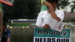 Aksi massa menuntut pemerintah Indonesia  untuk melakukan pemutusan hubungan diplomatik dengan negara Armenia karena telah mencaplok wilayah Azerbaijan, Jakarta, Senin (23/2/2015). (Liputan6.com/Faizal Fanani)
