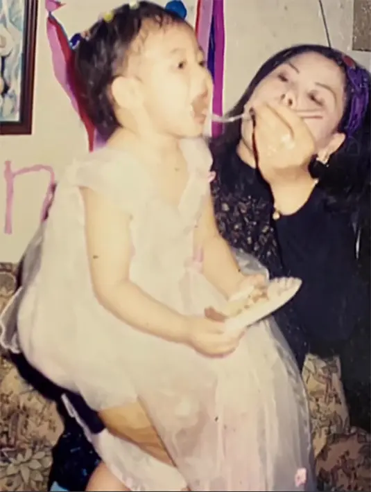 Margin Winaya Hermawan merupakan putri dari pasangan AKP. Acep Hermawan dan Yuliani. Pemeran dalam film Nyi Roro Kidul Project itu memiliki seorang adik laki-laki. [Instagram/marginw]