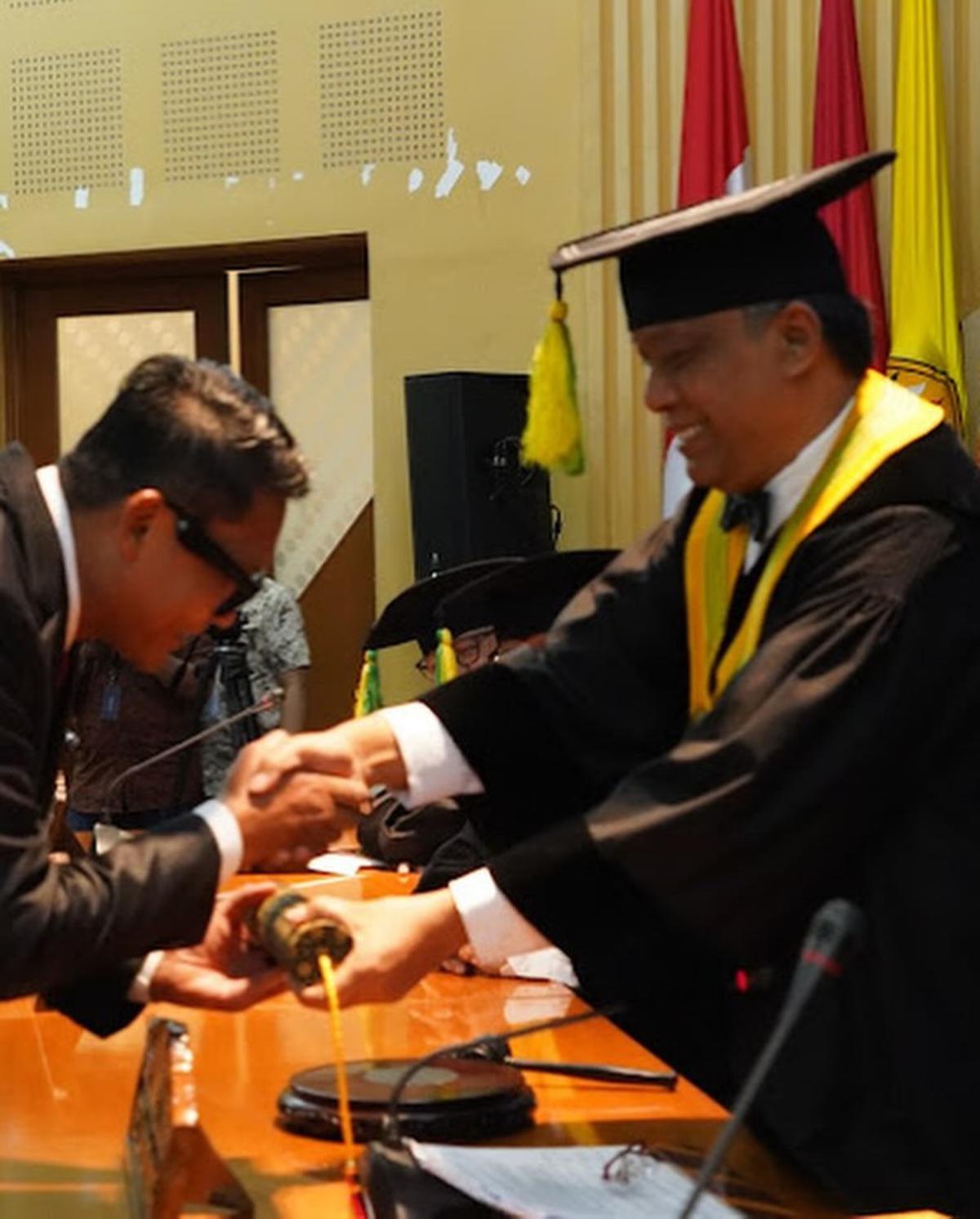 Krishna Murti Ceritakan Perjuangan Raih Gelar Doktor