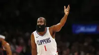 Aksi James Harden bersama Los Angeles Clippers di NBA (AP)