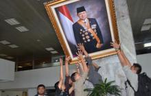 Penahanan mahasiswa perusak foto SBY ditangguhkan 