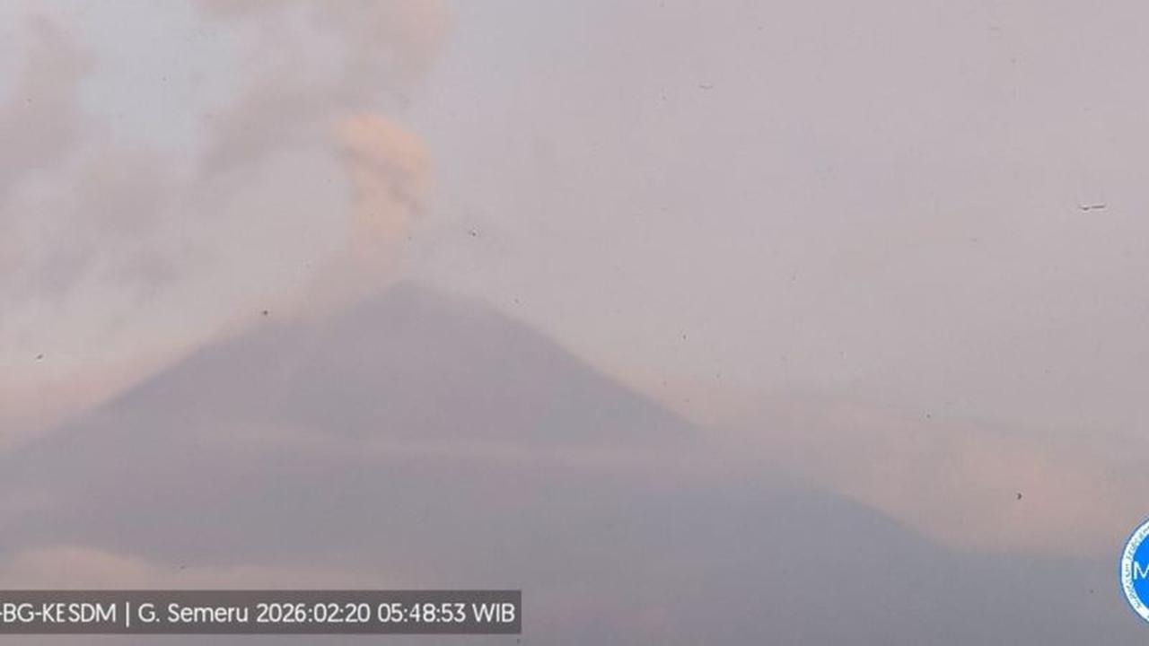 Erupsi Gunung Semeru Tujuh Kali pada Jumat Pagi, PVMBG Tetapkan Status Siaga