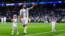Dani Carvajal melakoni laga terakhirnya bersama Real Madrid ketika bersua Athletic Bilbao pada pekan terakhir La Liga musim ini di Santiago Bernabeu, Minggu (24/05/2026) dini hari WIB. Dalam duel tersebut, El Real memetik kemenangan 4-2 atas Bilbao. (AP Photo/Manu Fernandez)