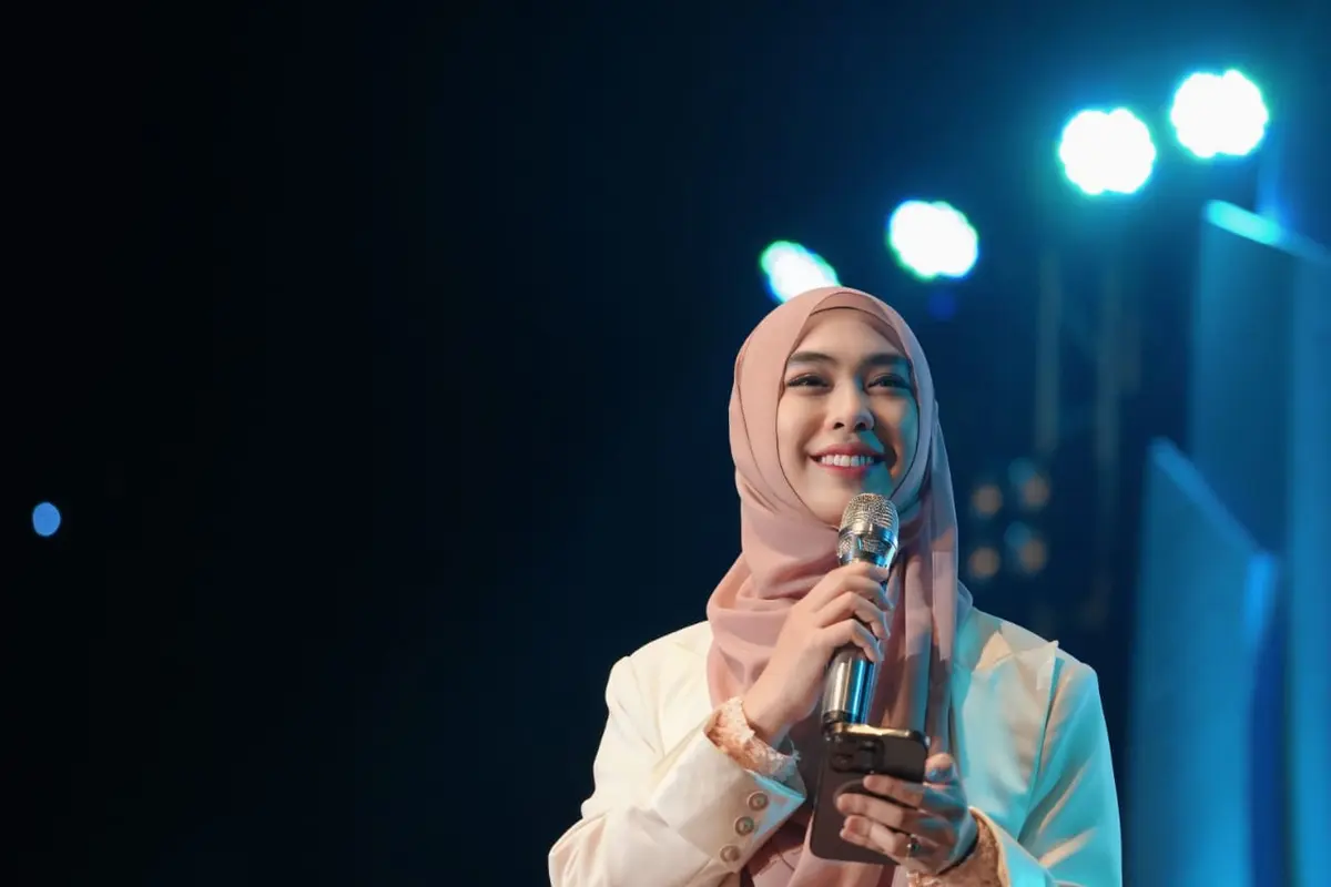 Oki Setiana Dewi gelar wisuda pesantrennya (Istimewa)