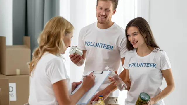 Ilustrasi Berjiwa Sosial