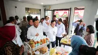 Sejumlah pejabat mendatangi Koperasi Kelurahan Merah Putih, berada di Kelurahan Jatisari, Kecamatan Buah Batu, Kota Bandung.  (Dok. Pemkot Bandung).