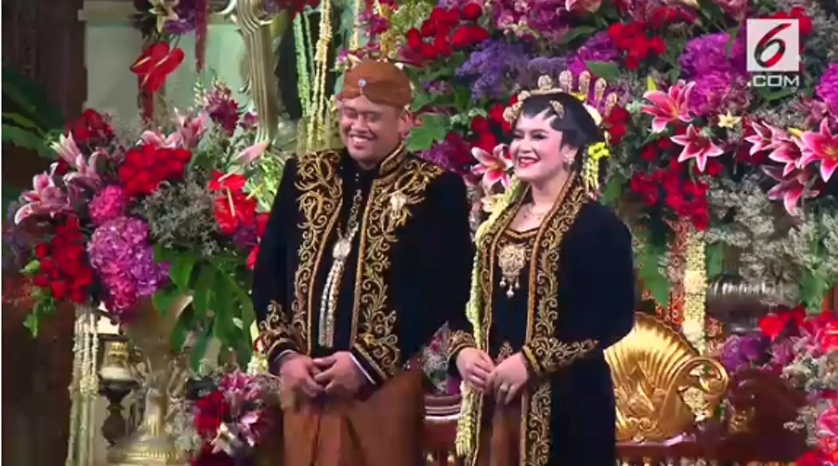 Pernikahan Kahiyang Ayu - Bobby Nasution (Vidio.com)