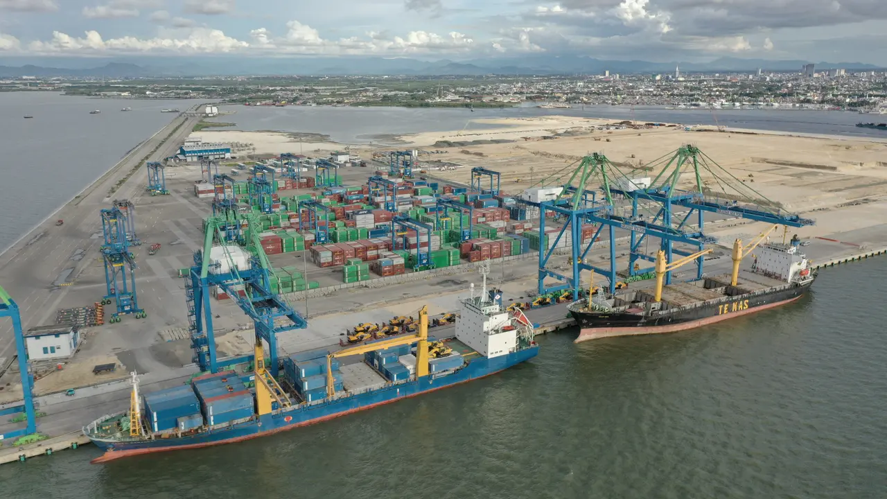 Makassar New Port.