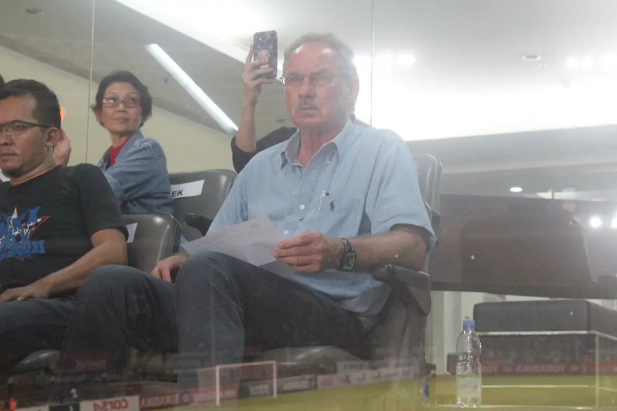 Alfred Riedl