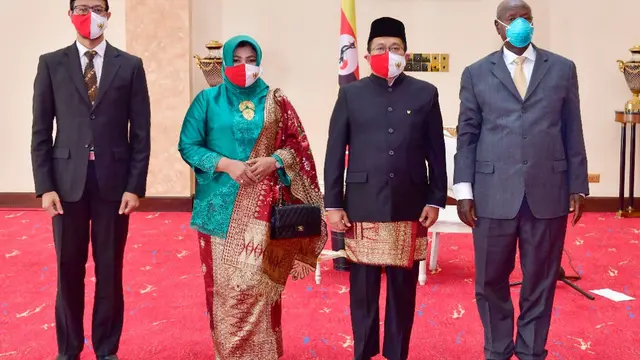 Dubes Mohamad Hery Saripudin dan presiden Uganda sepakat bahwa people-to-people contact dan hubungan perdagangan menjadi kunci utama hubungan bilateral kedua negara (KBRI Nairobi)