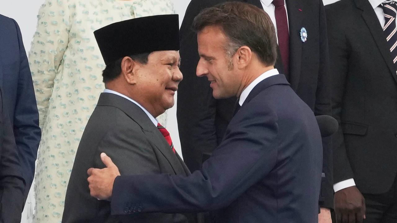 VIDEO: Penampakan Prabowo & Ratusan Prajurit TNI, Disorot saat Iringan Macron di Bestille Day Paris