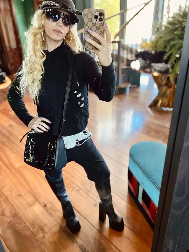 Jessica Simpson Pamer Kamar Tidur Putrinya, Cara Bicaranya Bikin Warganet Khawatir