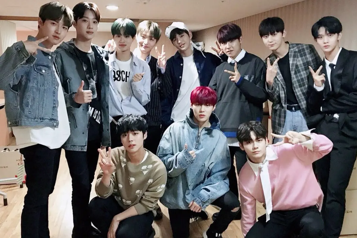 [Bintang] Sebelum Konser di Jakarta, Ini 5 Lagu Wanna One yang Wajib Didengar