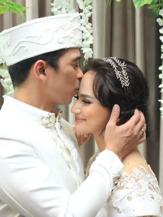 Angelica Simperler dan Rico Hidros (Instagram/all_angelica)