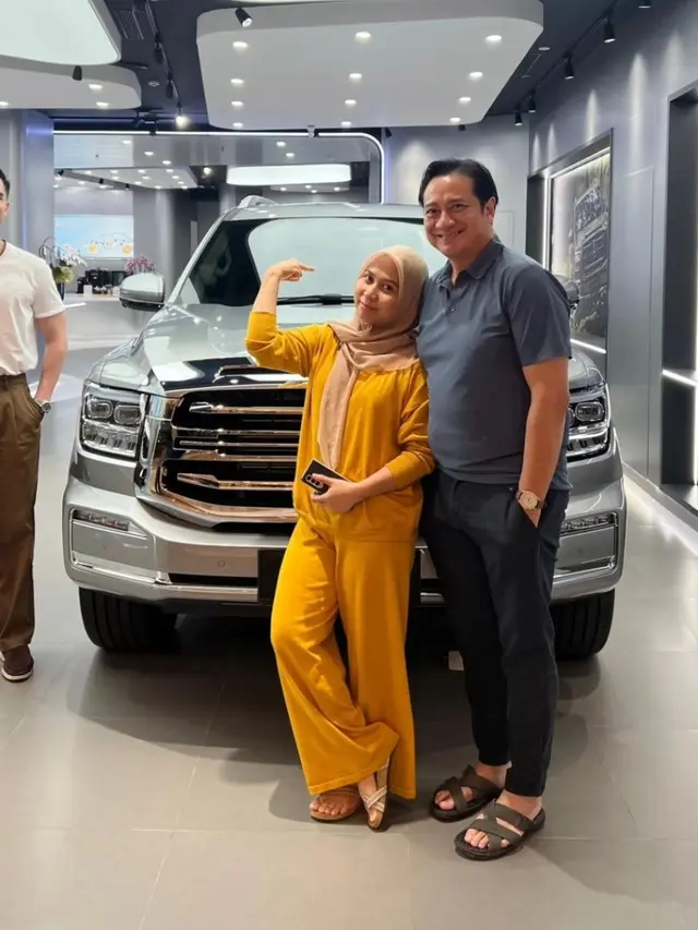 Kejutan Mobil Verrell untuk ibu sambung