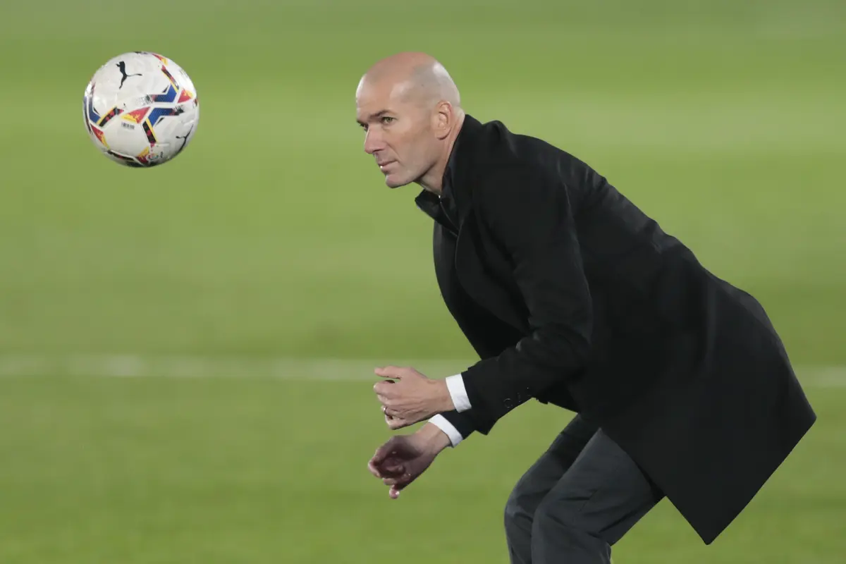 Pelatih Real Madrid Zinedine Zidane